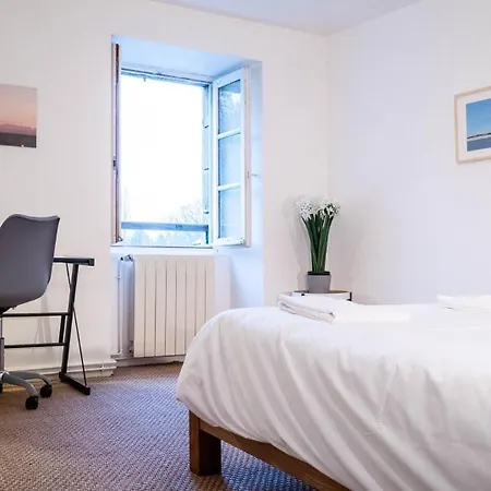 Hotell Le Moulin Du Clain - Jolie Maison A 3*